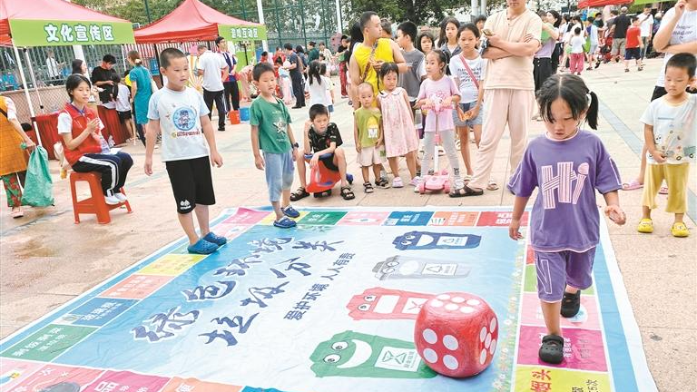 塘尾社区举办“邻里趣集市”活动