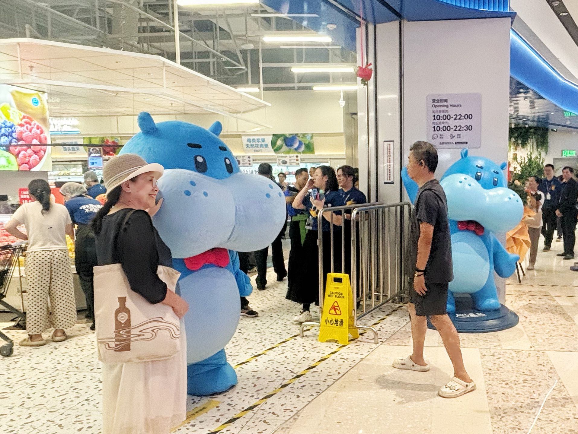 盒马深圳新店开进大悦城，还把“海鲜大排档”搬了进来
