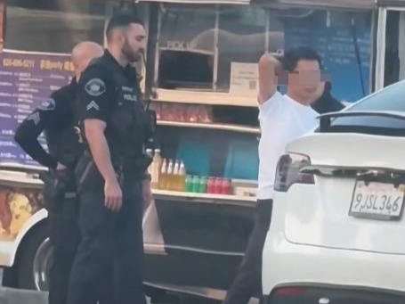 在美国硅谷卖酱香饼的中国小伙被捕，网友曝其违反限制令