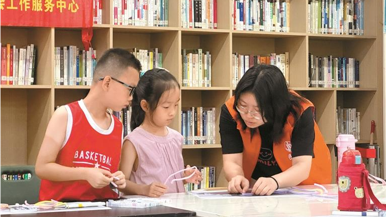 玉塘街道点亮孩子们多彩假期