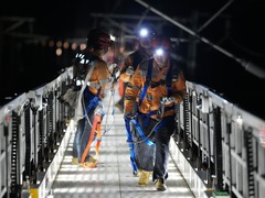 人防技防共护运营安全——夜访首条民营控股高铁线路维护
