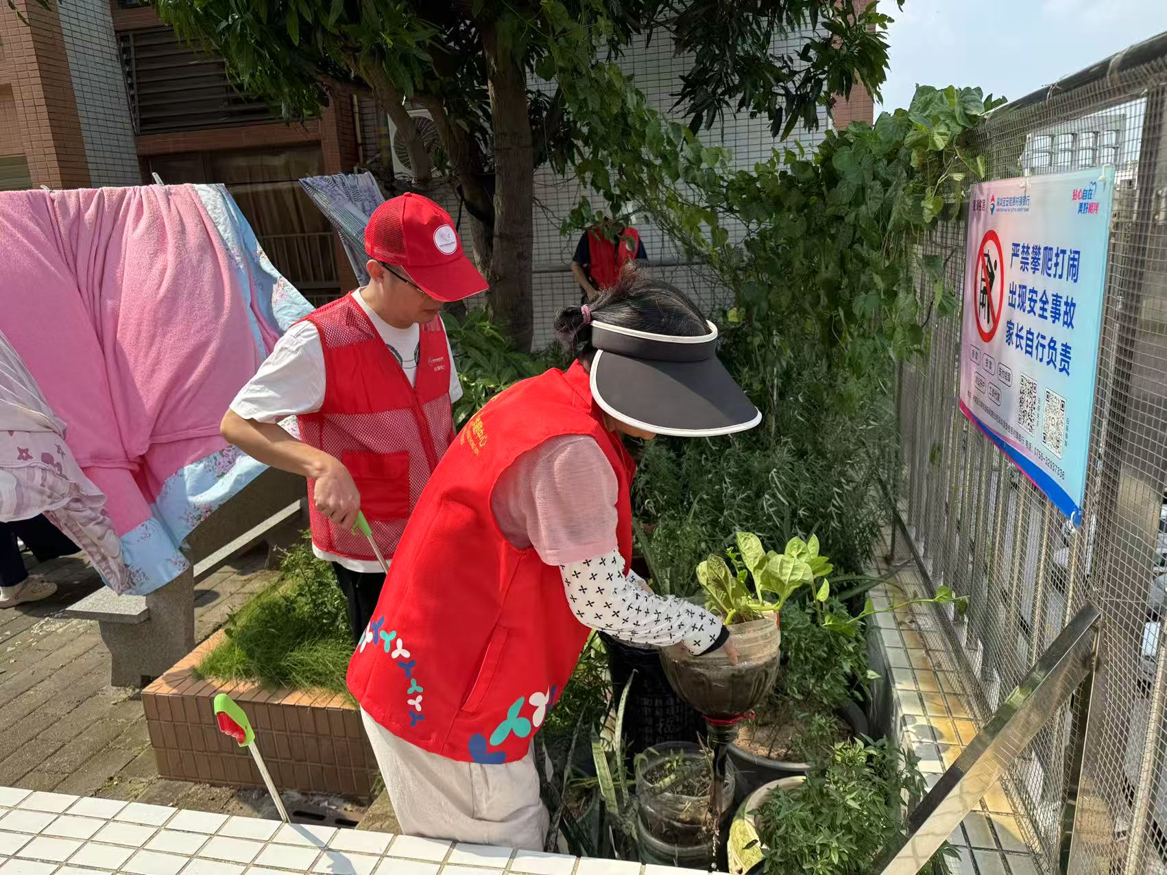 玉塘街道织就“平安网” 兜住社区稳稳的幸福