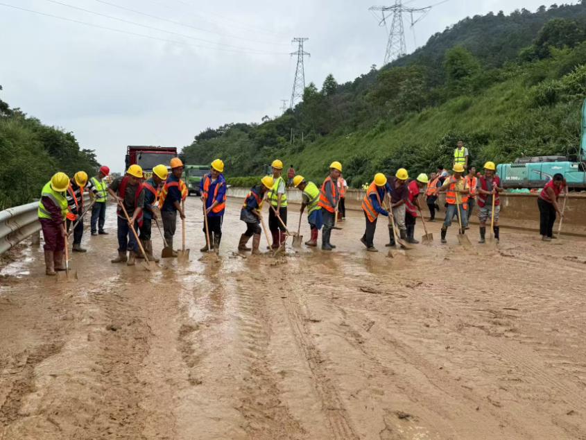 广佛肇和清云高速清淤基本完成