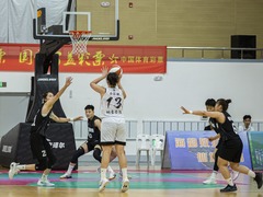 十五运会女篮资格赛：一边倒、两连胜