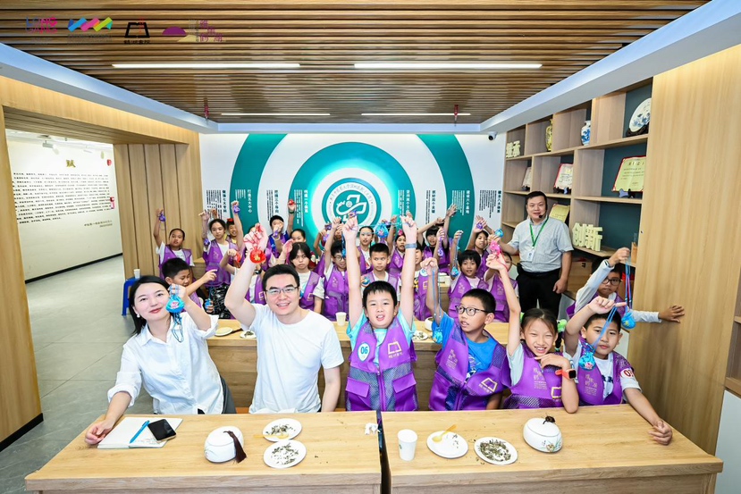 沉浸式体验“行走的课堂” 龙岗“雅集鹤湖”研学实践营让少年探索城市文明新魅力