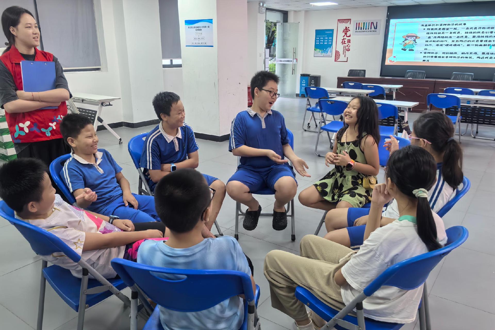 阳光社区 “初阳筑梦”小组收官!10名“慢热”少年解锁社交新技能