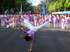 运动正当时！当“全民健身日”遇上十五运