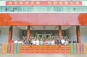深圳双拥之花持续绽放 一区一特色 全市百花开