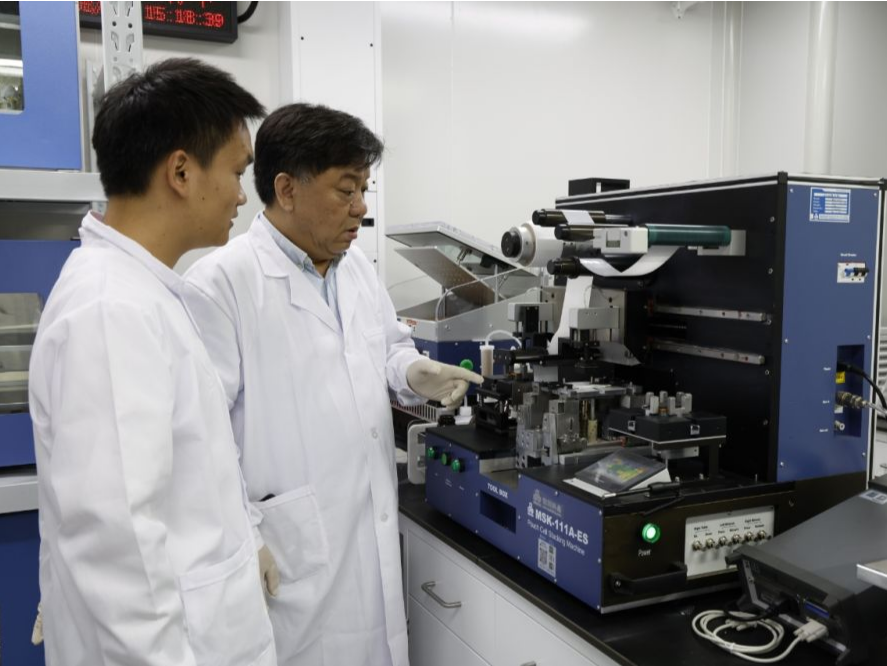 我国科学家将锂电池能量密度和续航能力提高了2-3倍