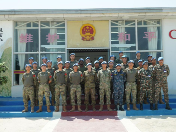 中国赴黎维和部队多功能工兵分队顺利通过下半年军事能力评估 