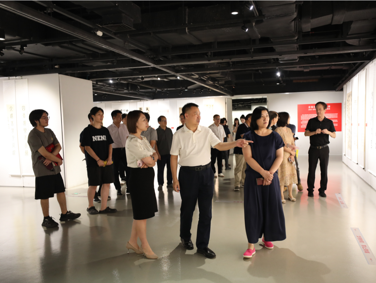 扎根龙岗，“艺”献时代！2025年龙岗区美术作品荟萃启幕