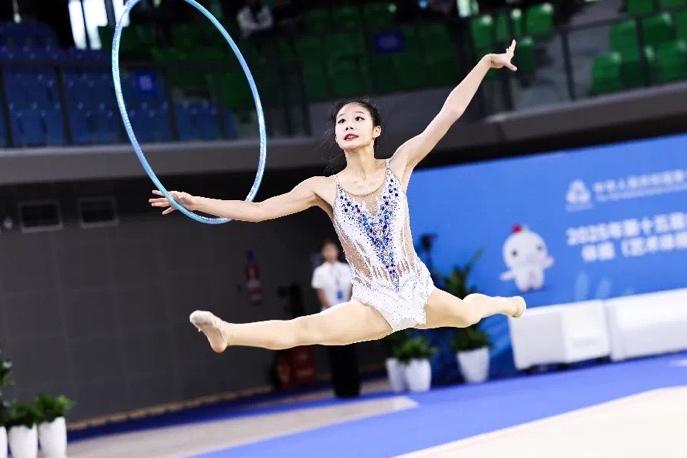 “地毯上的芭蕾”坪山开跳!备战全运会,艺术体操测试赛打响