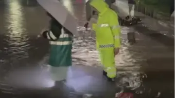 暴雨致龙华龙观路积水，应急抢险后交通现已恢复
