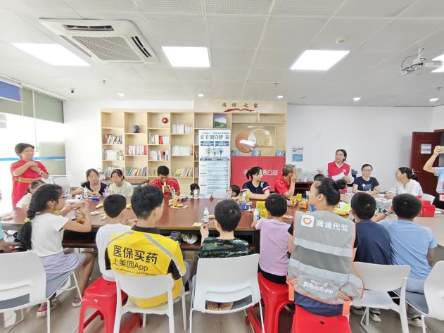 20 个“微心愿”落地！梅都社区“暖心童行”，让新业态家庭感受社区温度