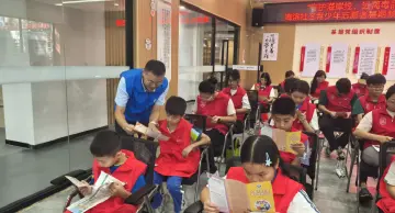 新安海滨社区开展青少年志愿者禁毒宣传活动