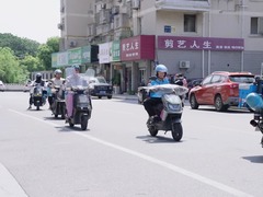 浙江：外卖骑手“随手拍”共同参与食品安全监督