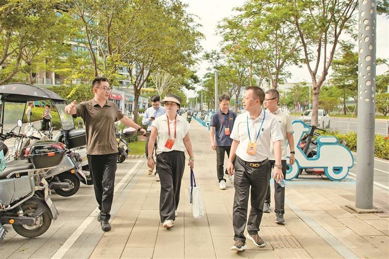 文明观察团走进福永福海看变化