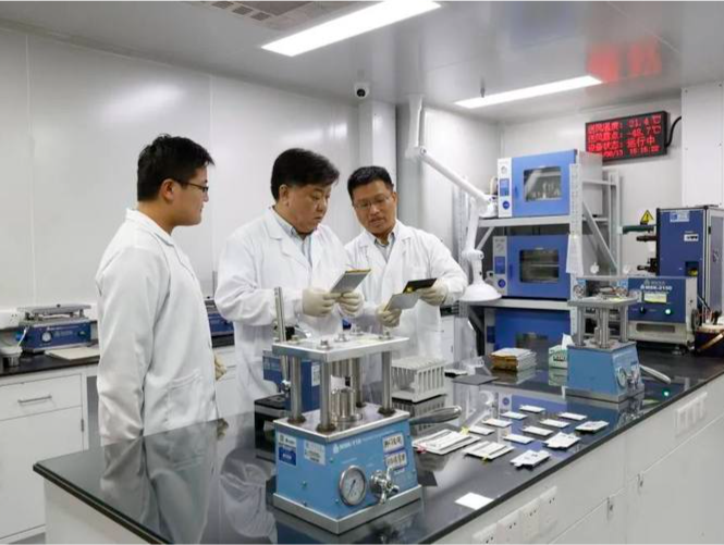 中国科学家首创！锂电池实现新突破