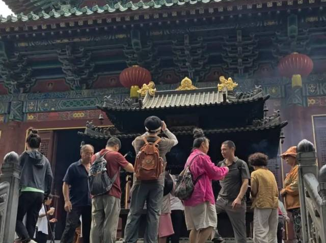实探少林寺迎来新住持后首个周末：寺内几无收费项目，方丈堂暂未开放