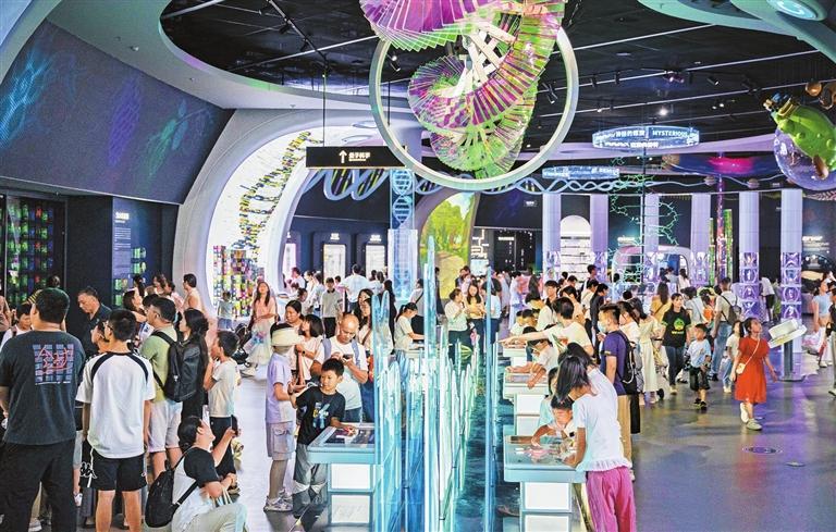 （已发见报）开馆不到三个月，深圳科学技术馆观众破百万人次