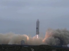 特朗普签署行政令放宽商业航天管制 马斯克公司或成最大受益者