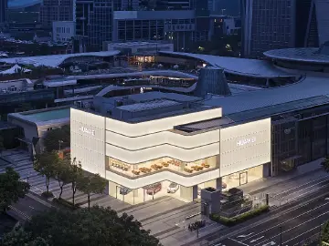 七夕这天，华为在深圳送上“巨型礼盒” | 大公司  