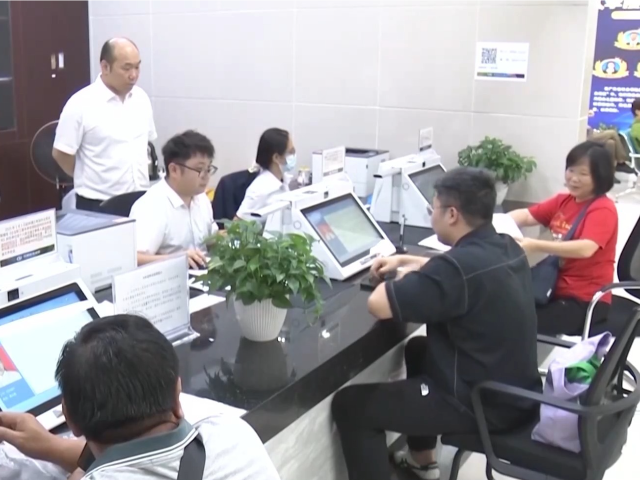 个人养老金怎么领？哪些情况能提前取？一文读懂→