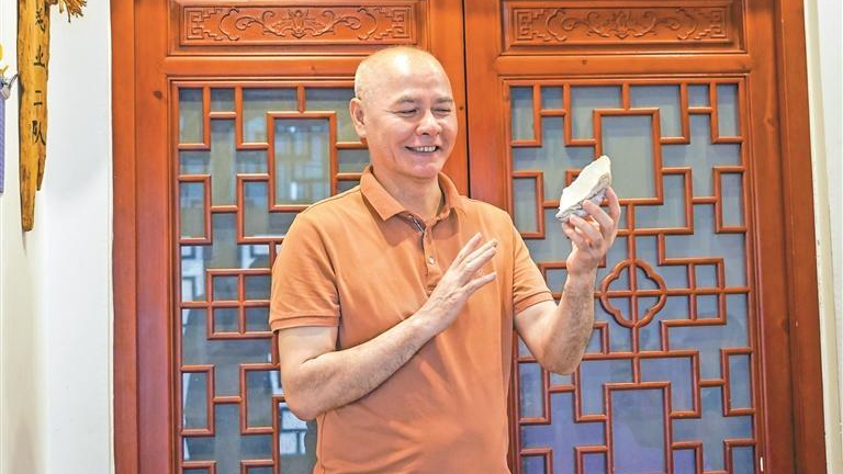 股民风采 | 陈耀明:千年蚝乡里的执着守望者