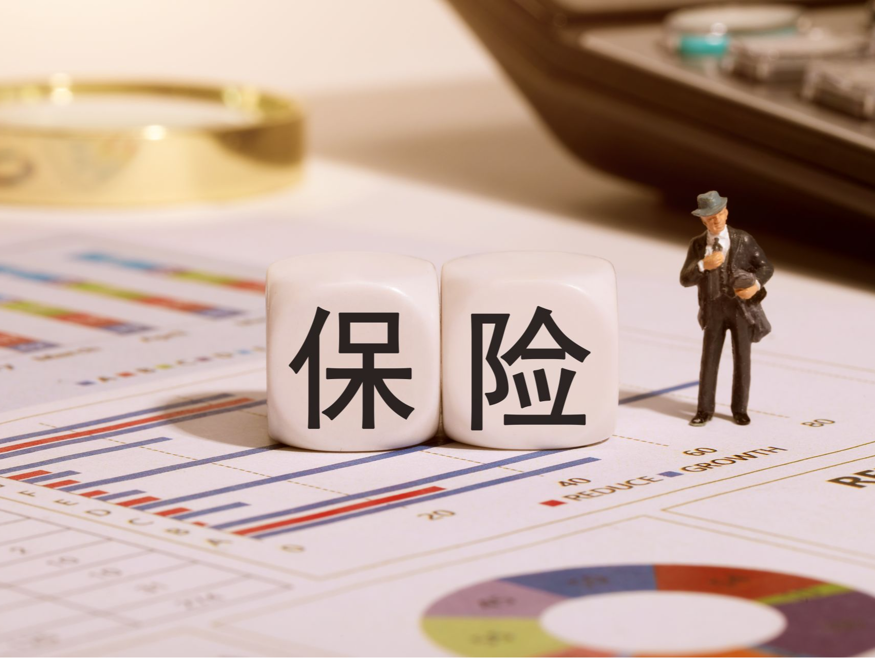 保险真能 “说无效就无效”？律师拆解这些关键点帮你“避坑”｜律师大v说 