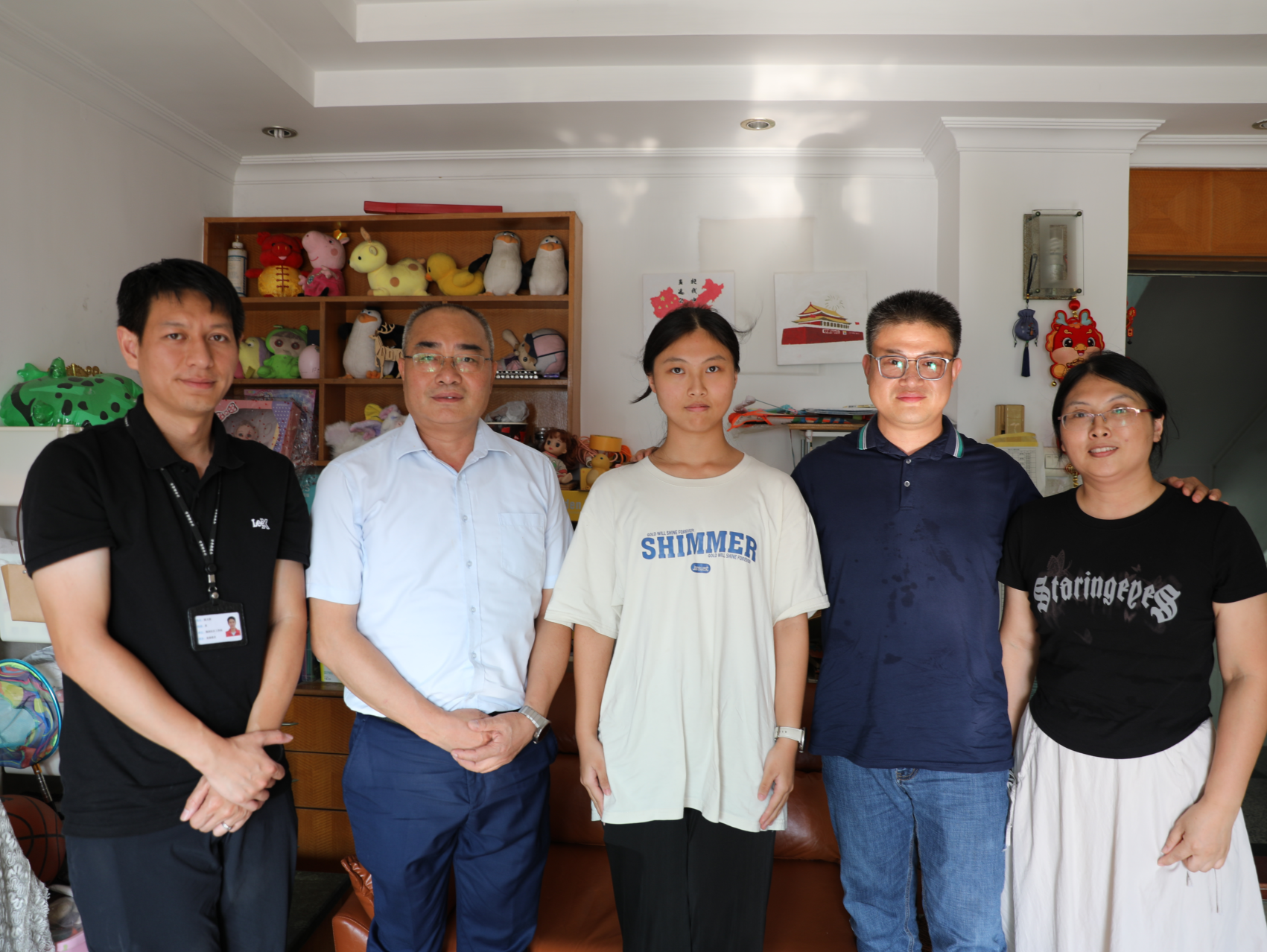 巾帼不让须眉！宝安准医学生刘诗源携梦应征展青春担当