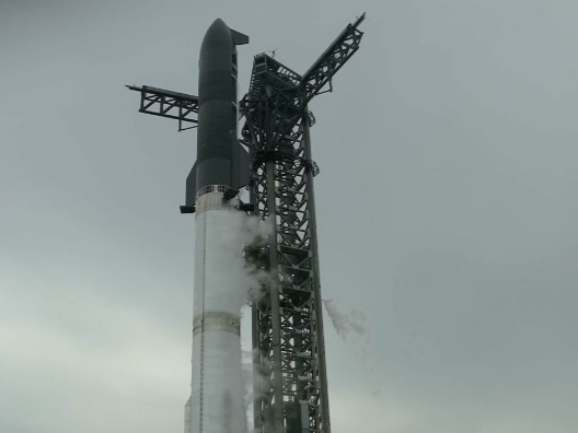 SpaceX“星舰”第10次试飞因天气原因暂停