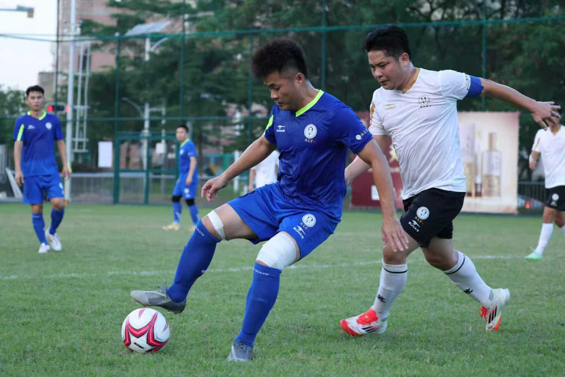 16支劲旅绿茵集结！“张支云杯”青年足球邀请赛开赛