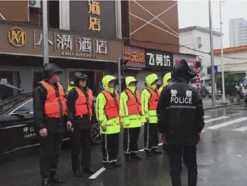 坪山区全力处置大水湾片区积水情况