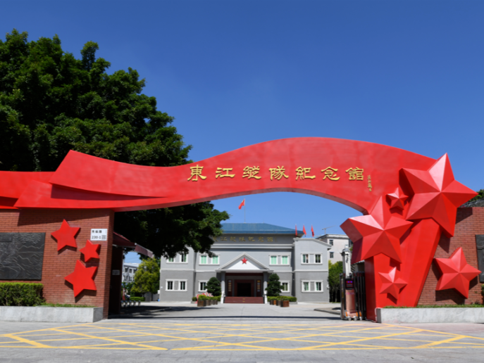 全国年均举办抗战主题展览500余个，逾6000万人次观众走进抗战遗址和场馆