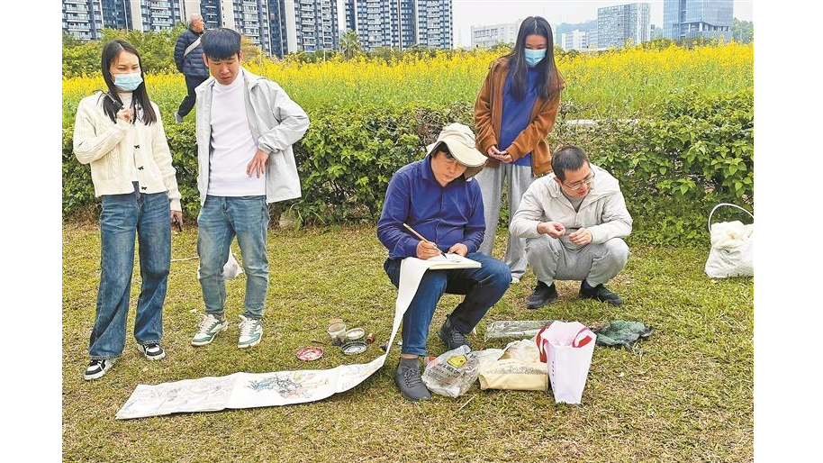 我的深圳故事 | 冯英杰街头执笔三十载，免费为上千位路人作画