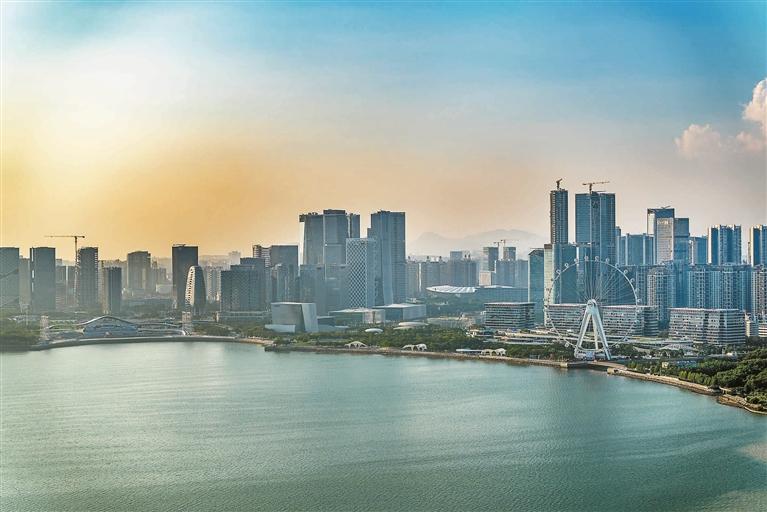 踏浪宝安 观海洋经济潮起