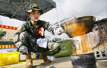 “伙”力全开，淬炼舌尖 “保障力”！广东武警2025年野战炊事大比武举行