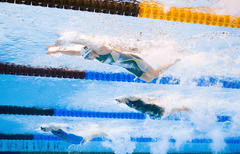 （游泳世锦赛）（9）游泳——女子4X100米混合泳接力决赛赛况