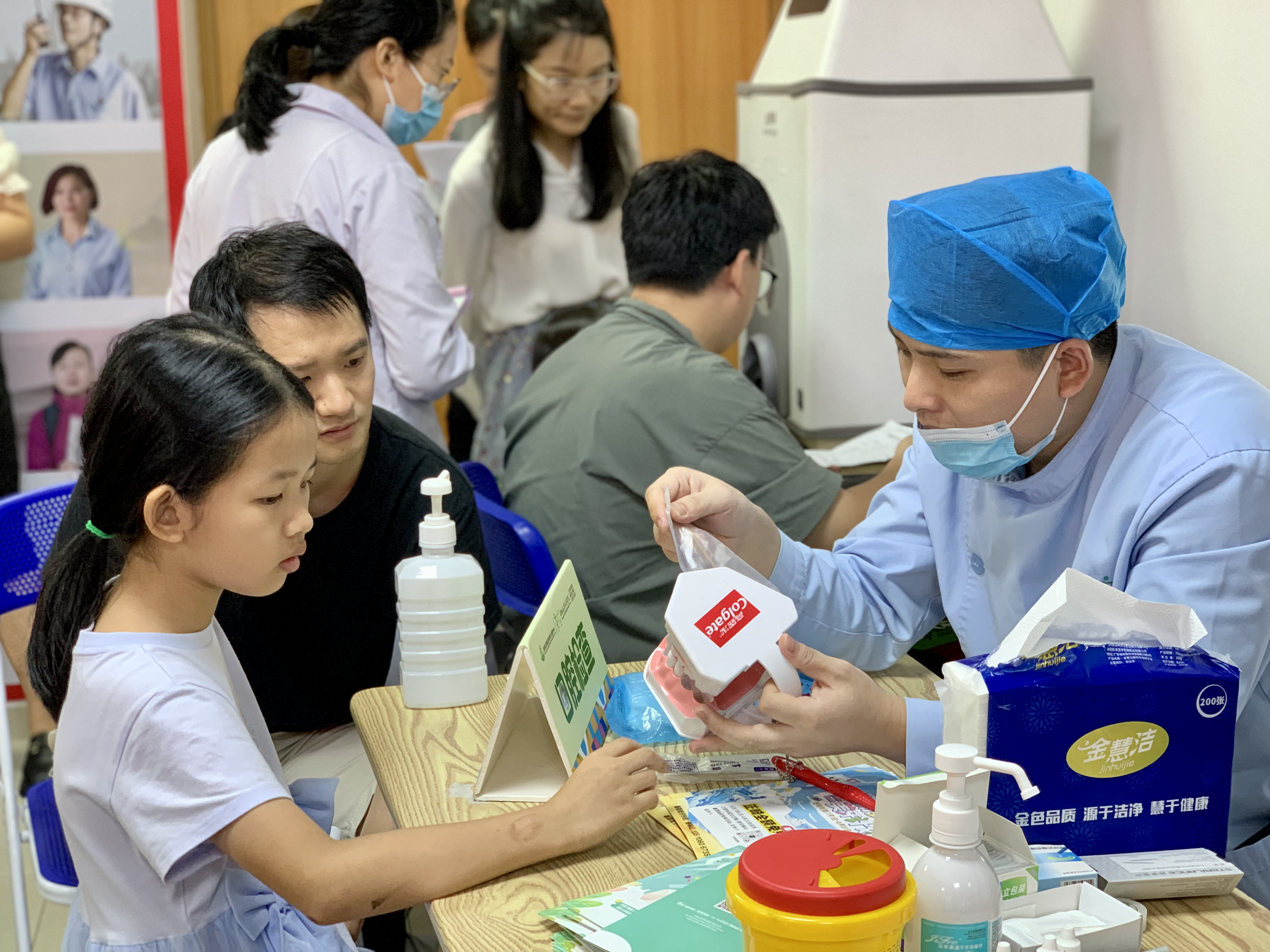 （读特 先锋桂园 幸福民生）人民桥社区：健康服务与家风传承双轨融合 共筑青少年成长基石