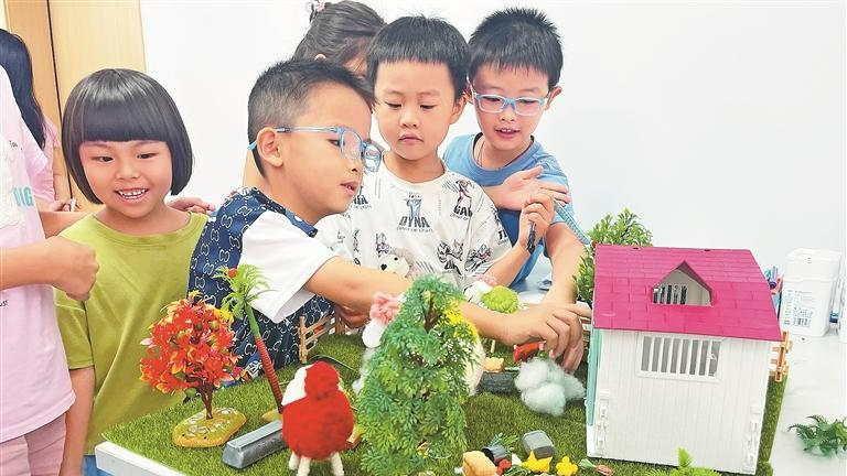 布心社区趣味英语点燃假期学习热情