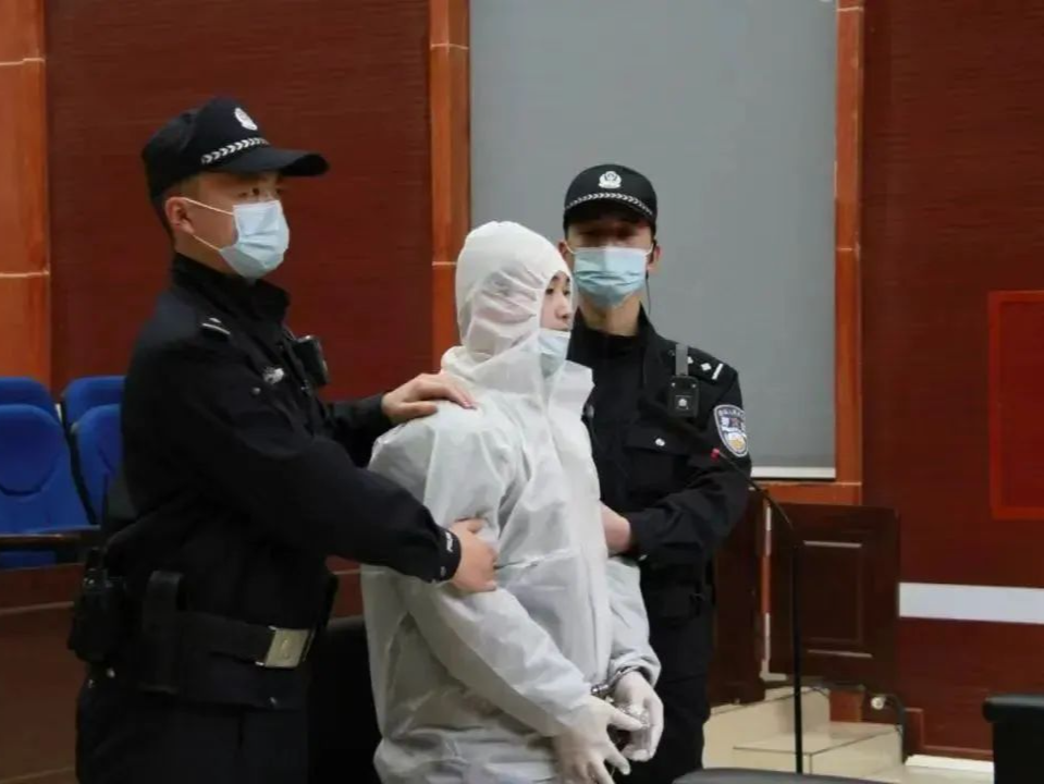 强奸两幼童，手段特别残忍，蒋某亮死刑！ 
