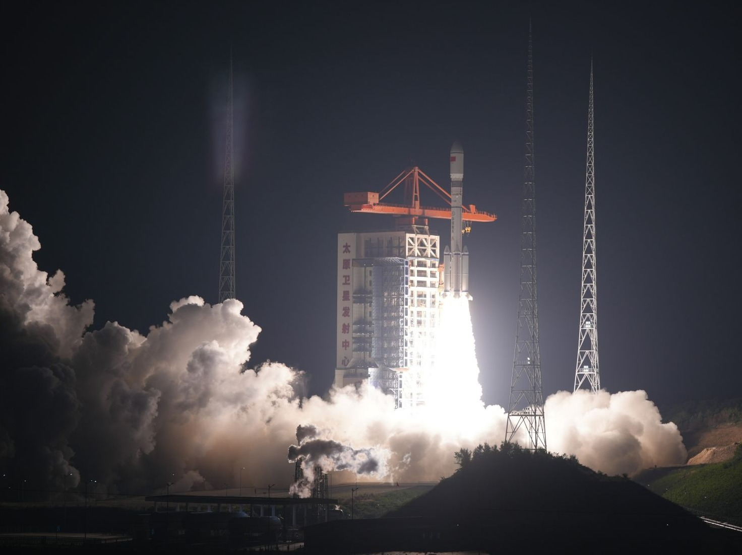 我国成功发射卫星互联网低轨卫星