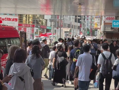 日本东京一餐饮楼内发生喷洒催泪喷雾事件，多人受伤 