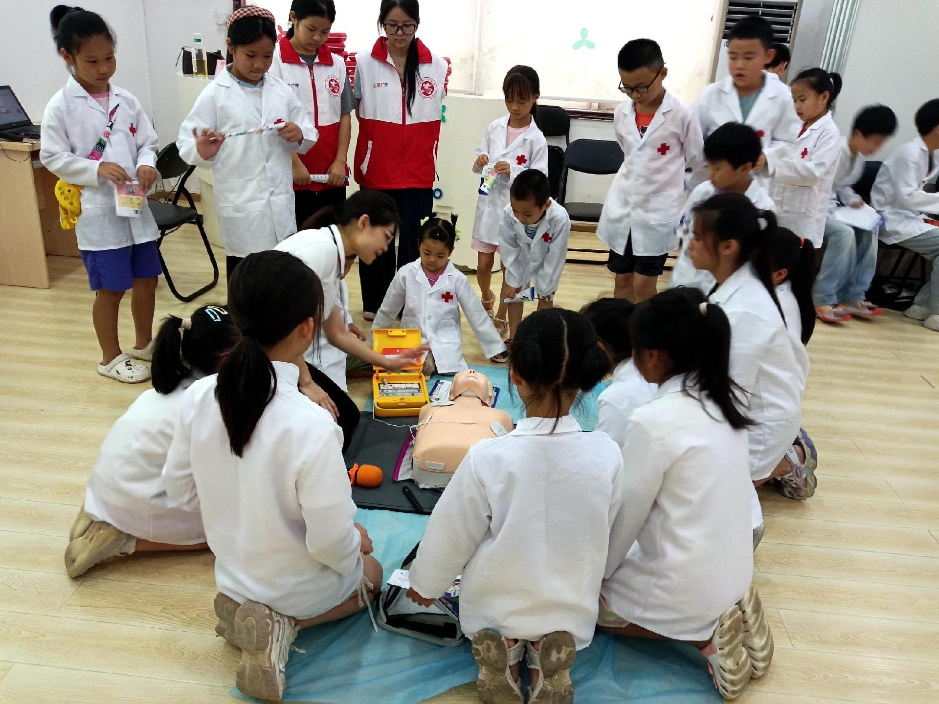 干货满满！马峦街道江岭社区职工子女健康课堂开课啦