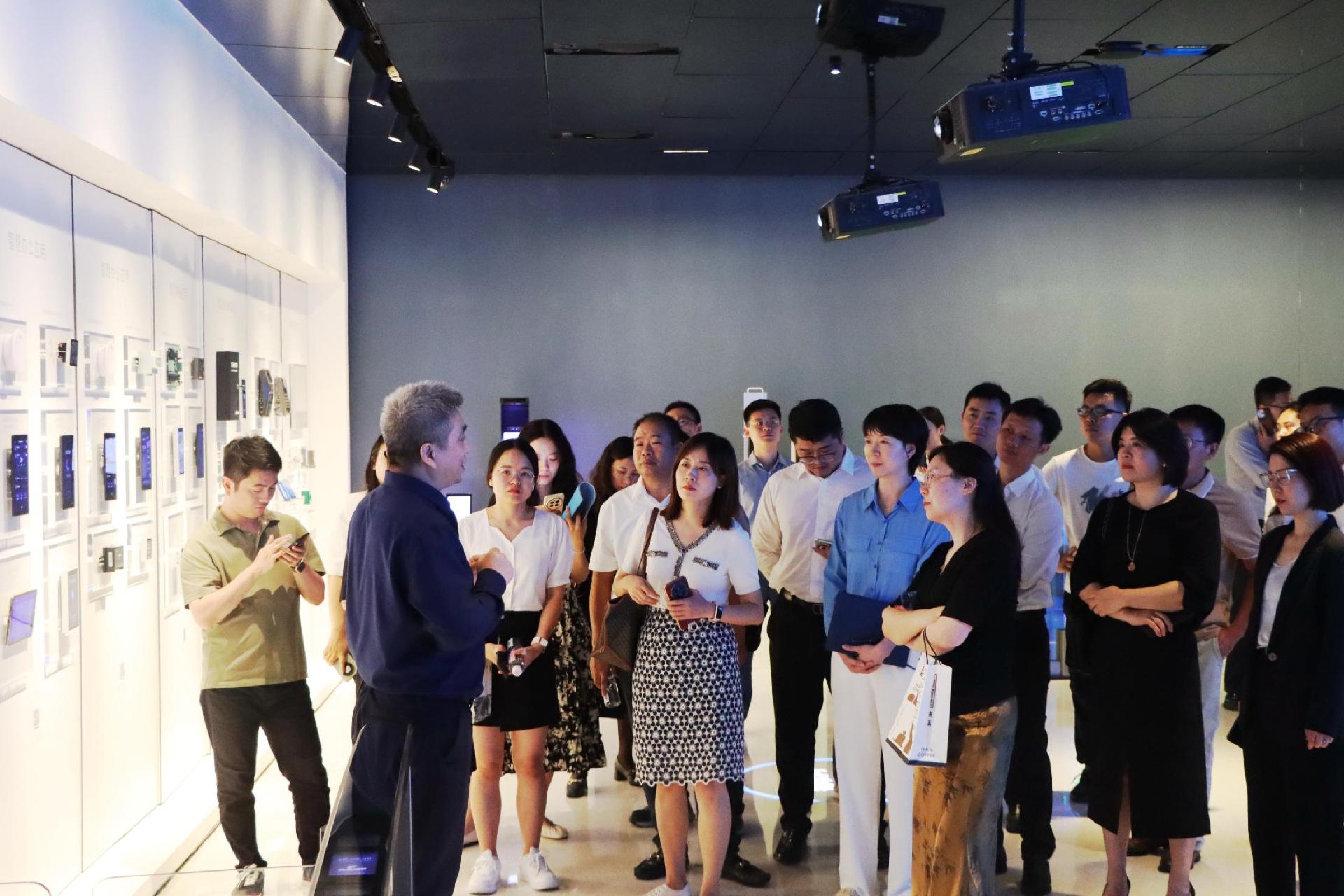 南山智园新增13家国家级重点“小巨人”，书记工作室交出专精特新培育“高分答卷”