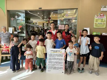 南园街道举办党员服务市集：巾帼齐聚力，守护“她”未来