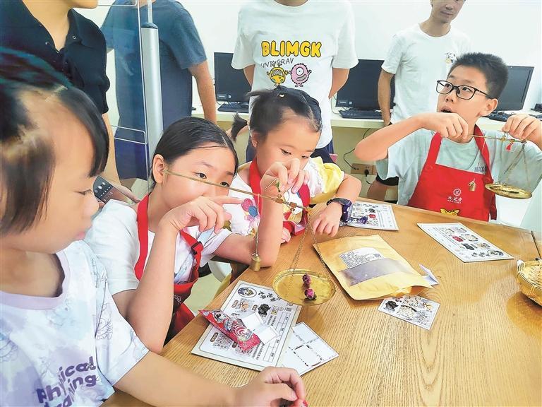 光明社区举办近邻研学课堂