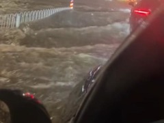 内蒙古鄂尔多斯市暴雨已致5人遇难 