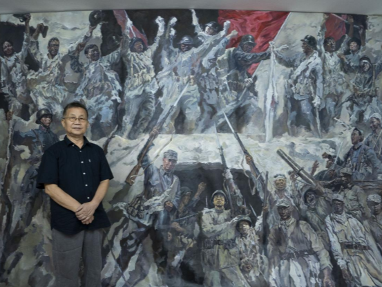 定格历史，深圳老人画出1945年巨幅胜利“日记”