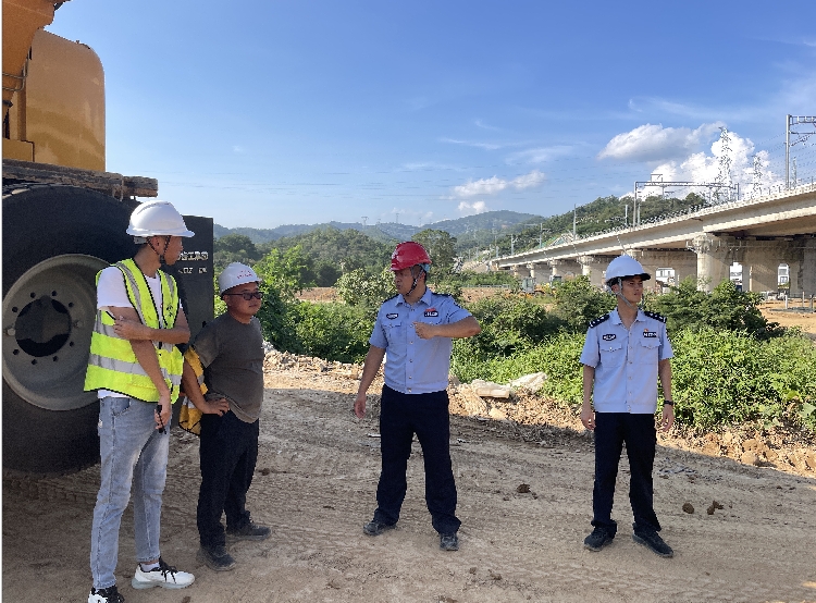 成立建设专班统筹推进，佛山铁警全力护航广湛高铁建设